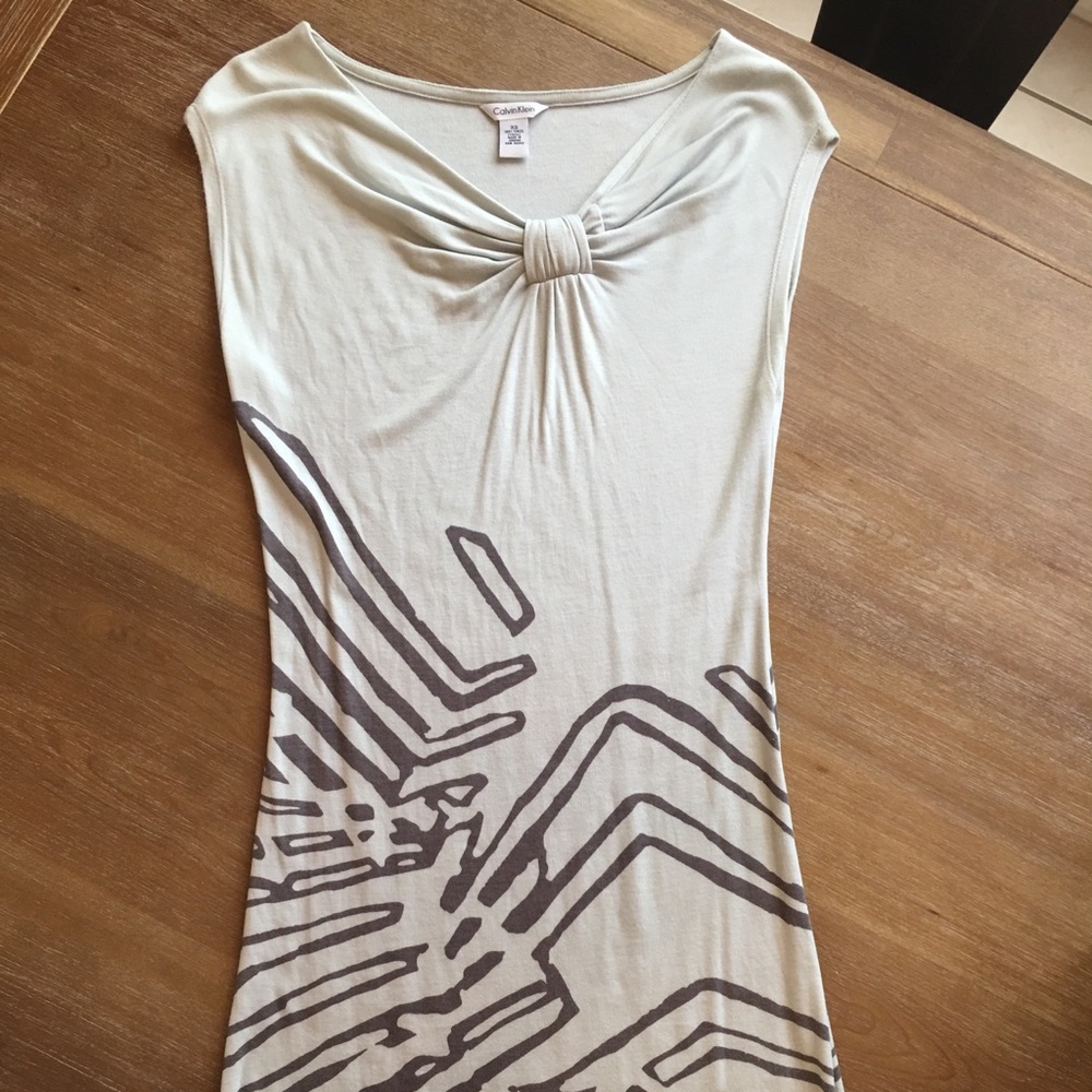 Calvin Klein - Sleeveless Dress